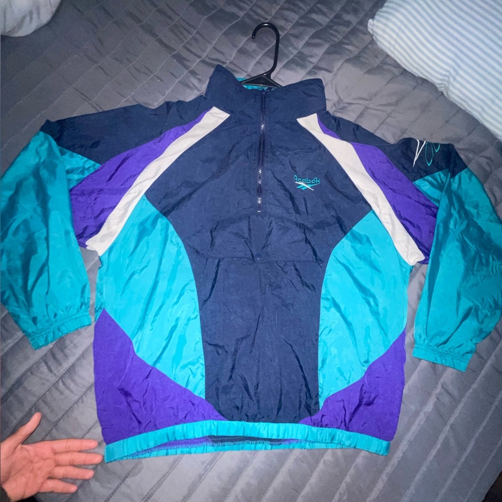 Vintage Reebok windbreaker size m